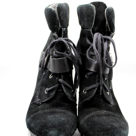 GUESS Lace Up Black Leather Heeled Booties Size 8 - Picture 4 of 10